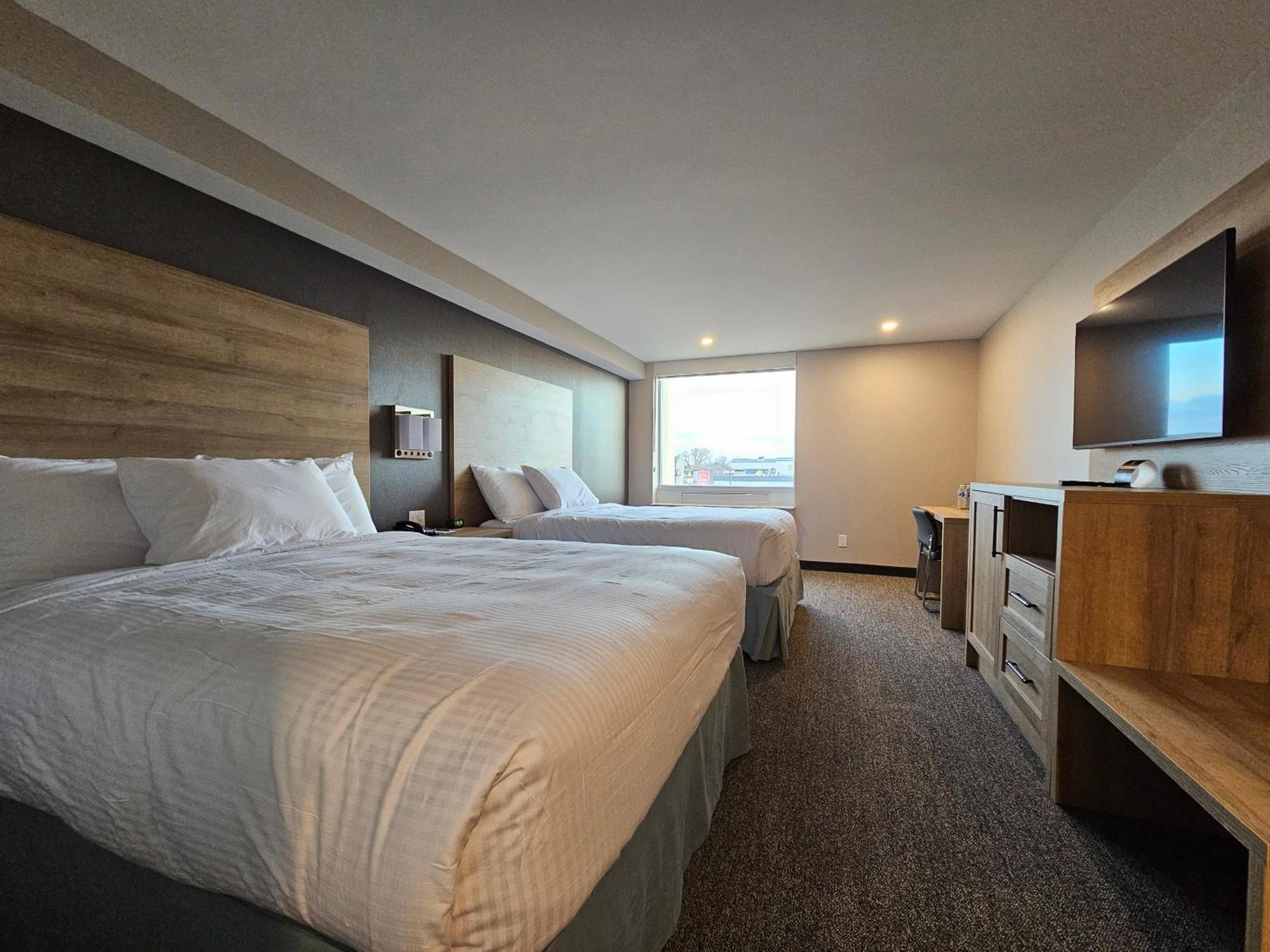 Vittoria Hotel & Suites Niagara Falls Exterior photo