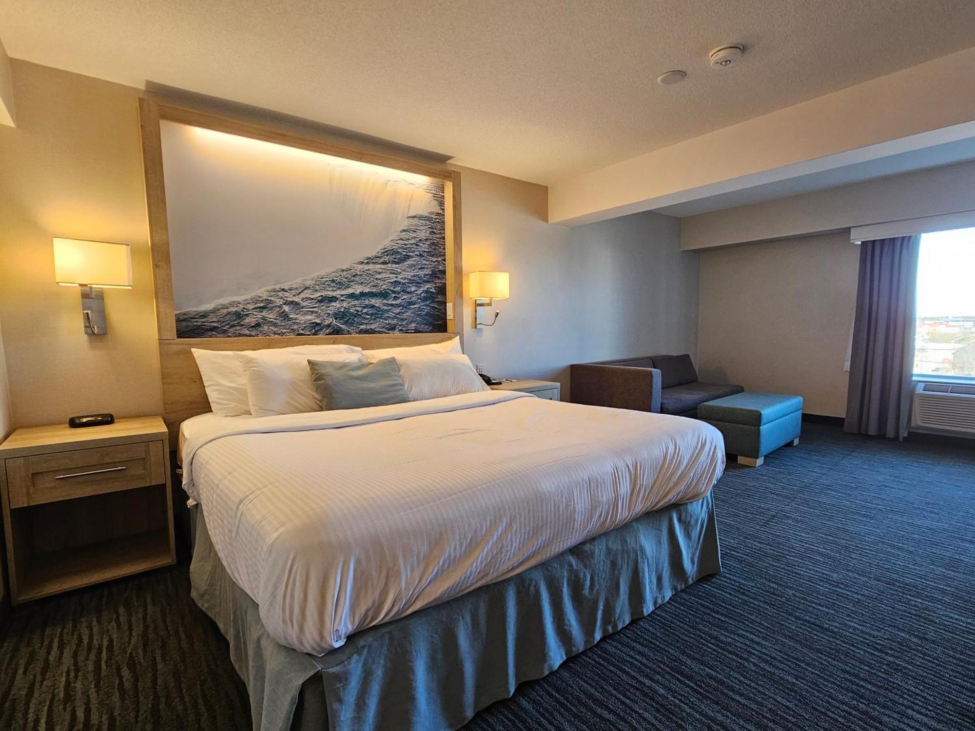 Vittoria Hotel & Suites Niagara Falls Exterior photo