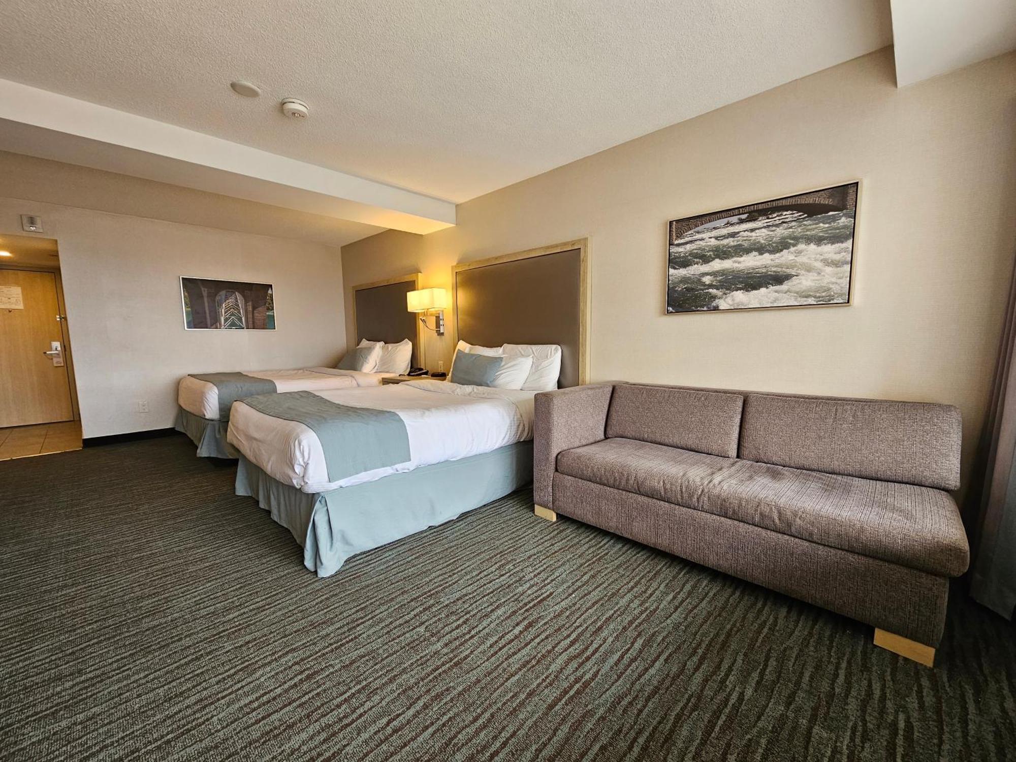 Vittoria Hotel & Suites Niagara Falls Exterior photo